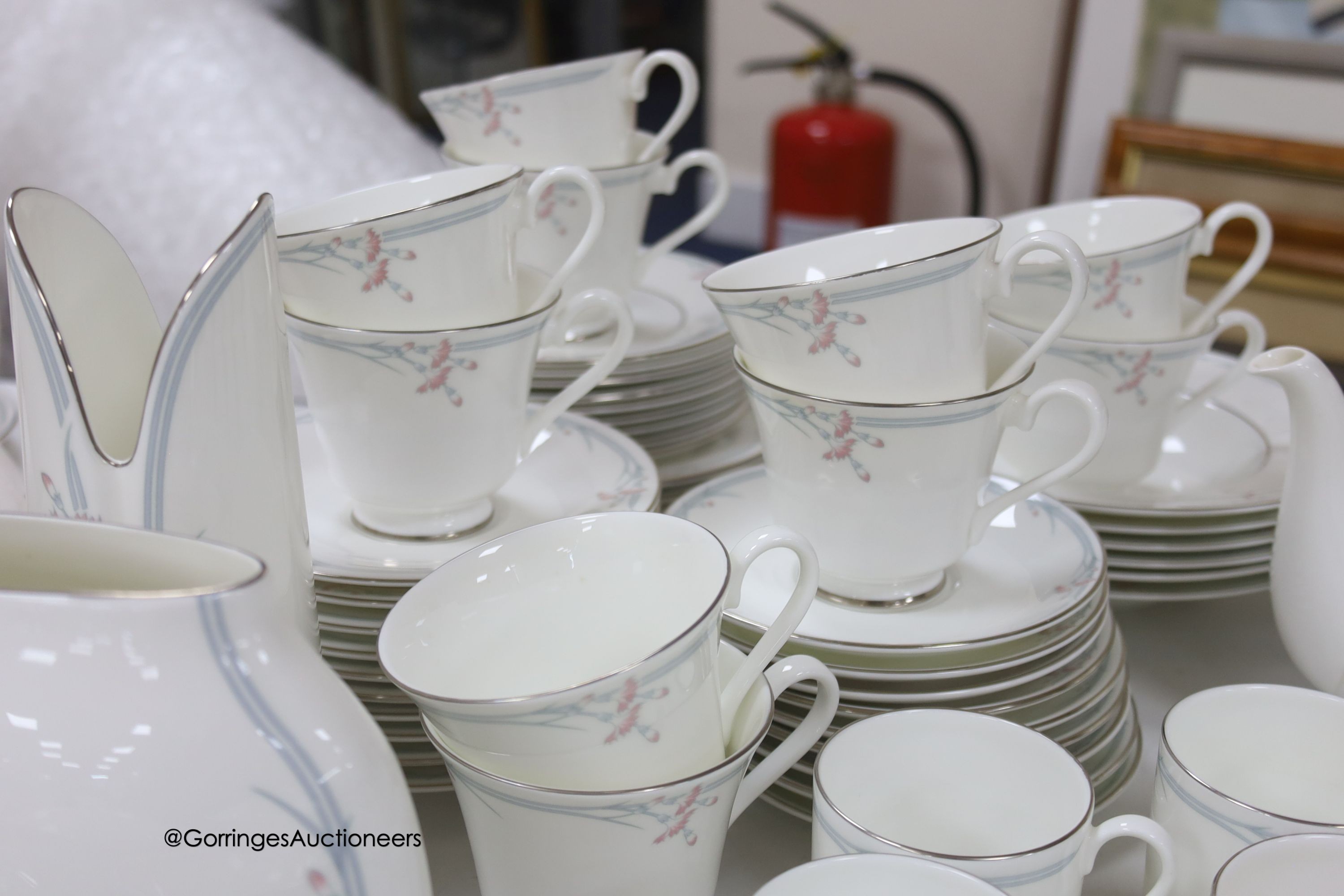 A Royal Doulton Carnation tea and coffee dinner service